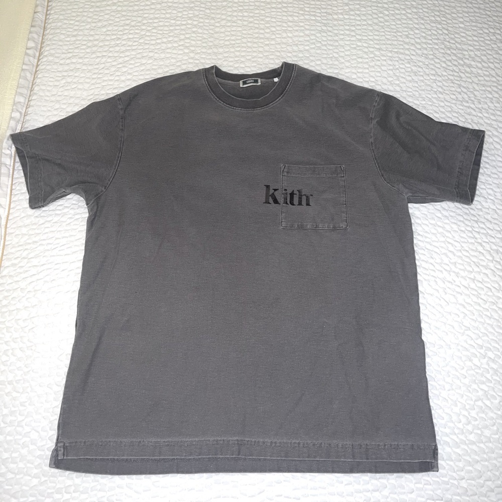 Kith T shirt